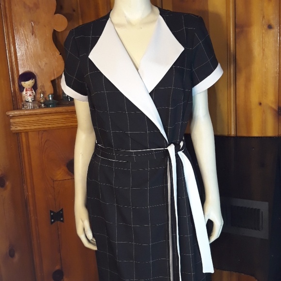 Shelby & Palmer Dresses & Skirts - Shelby & Palmer Dress